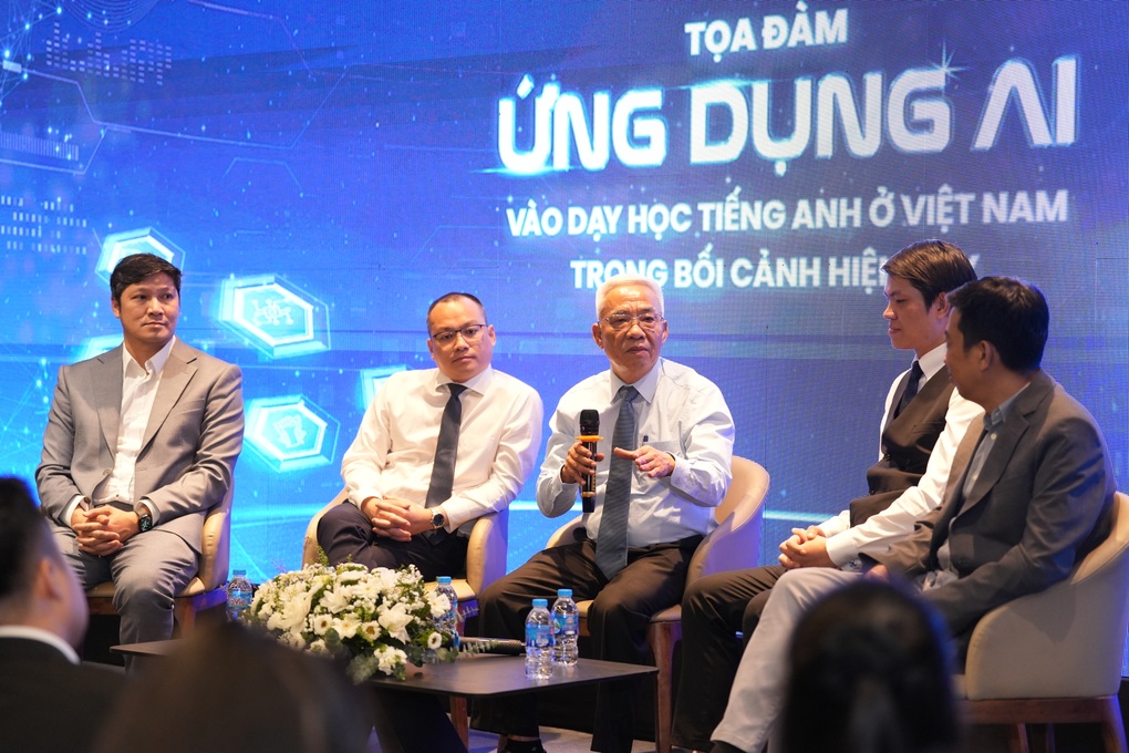 Có thể mua nhiều ứng dụng học tiếng Anh nhưng không mua được sự kết nối - 2 Có thể mua nhiều ứng dụng học tiếng Anh nhưng không mua được sự kết nối - 2