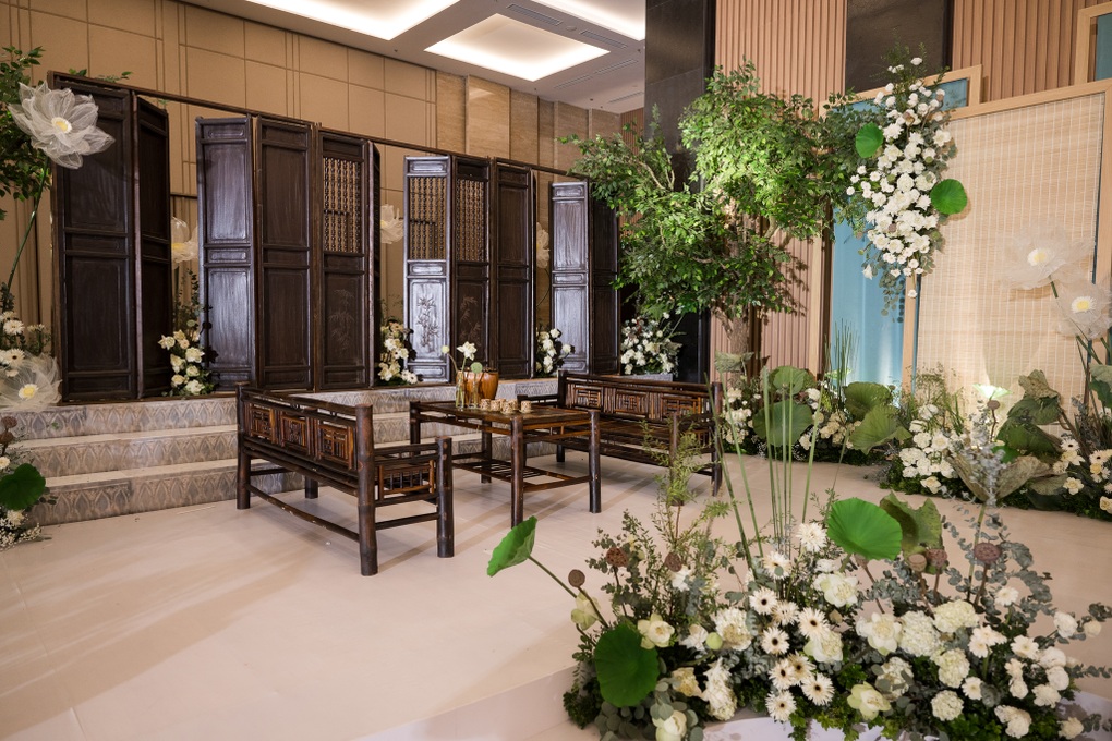 Chú rể Phú Đạt thổi sáo tặng Ngọc Hân trong ngày cưới - 11 Chú rể Phú Đạt thổi sáo tặng Ngọc Hân trong ngày cưới - 11