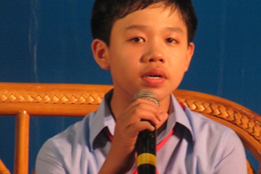 Cậu bạn “siêu tiếng Anh” xứ Nghệ