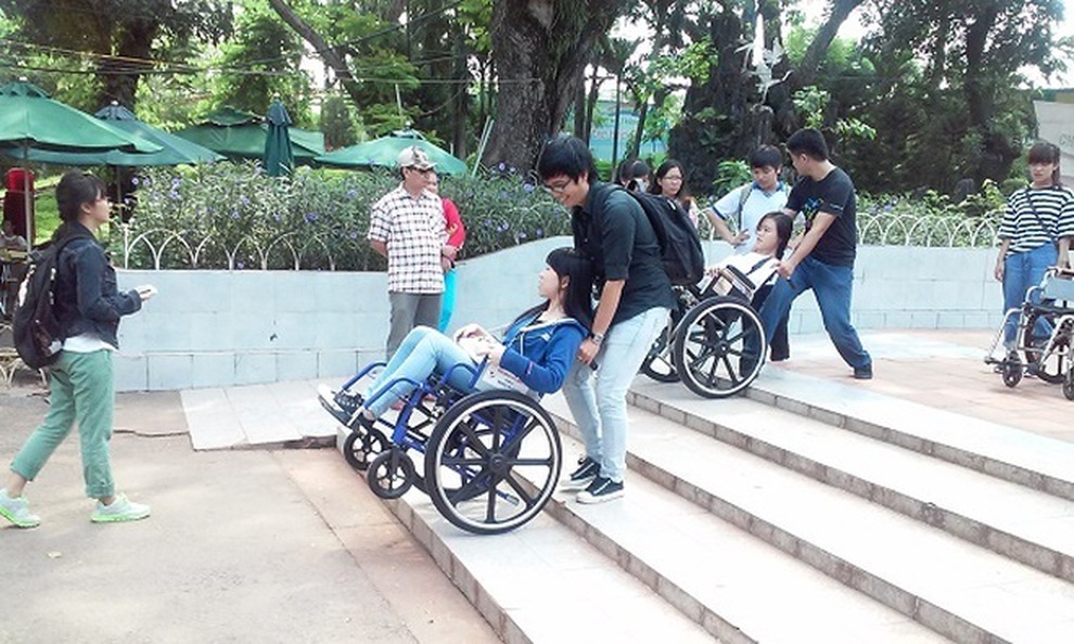 Người khuyết tật vẫn gặp khó trong hòa nhập, mưu sinh - 3 Người khuyết tật vẫn gặp khó trong hòa nhập, mưu sinh - 3