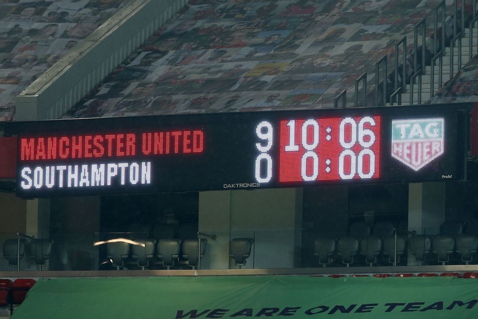 Man Utd chia 9 bàn thắng cho 9 cầu thủ của Southampton - 23 Man Utd chia 9 bàn thắng cho 9 cầu thủ của Southampton - 23