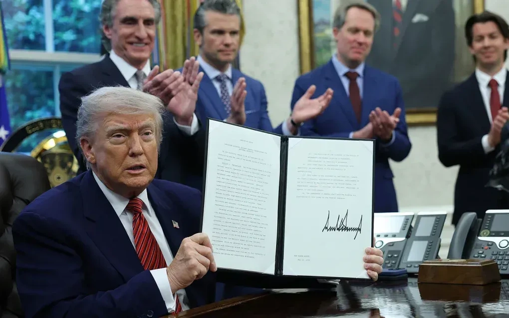 Trump restores nuclear power: America officially returns to the race? - 1 Ông Trump khôi phục sức mạnh hạt nhân: Mỹ chính thức trở lại đường đua? - 1