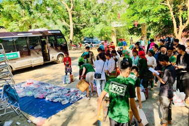 Tiệm Trà Chanh 1975 song hành cùng chương trình thiện nguyện “Hà Giang Ơi”