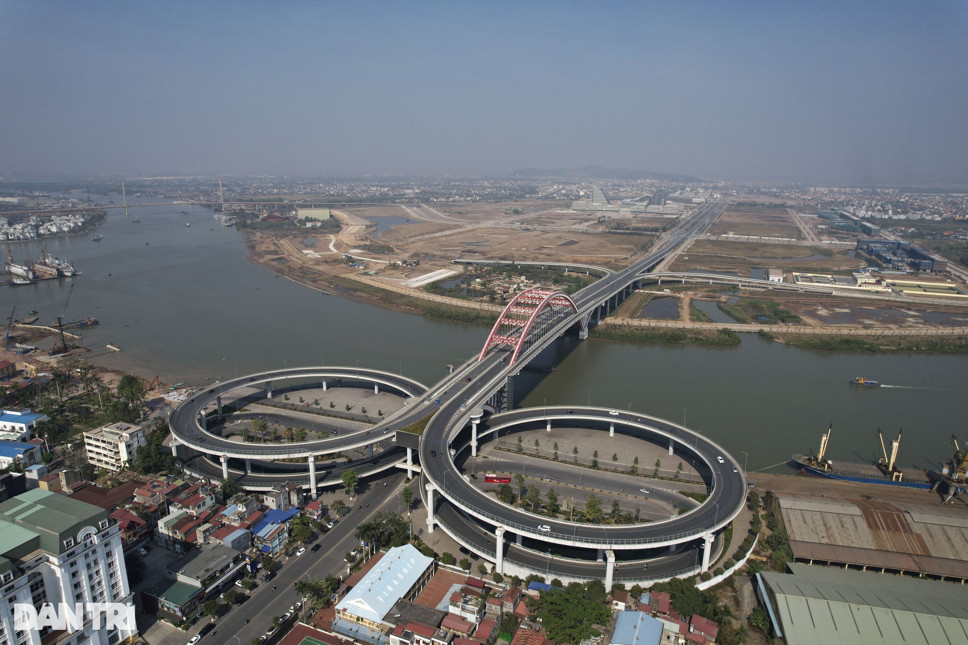 Hai công trình thế kỷ ở Hải Phòng sẽ đi vào sử dụng năm nay - 12 Hai công trình thế kỷ ở Hải Phòng sẽ đi vào sử dụng năm nay - 12