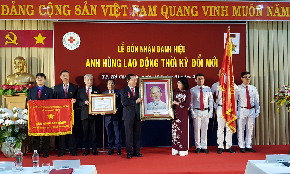 Bệnh viện Anh hùng Lao động khởi đầu với chiếc máy X-quang… đã hỏng - 1 Bệnh viện Anh hùng Lao động khởi đầu với chiếc máy X-quang… đã hỏng - 1