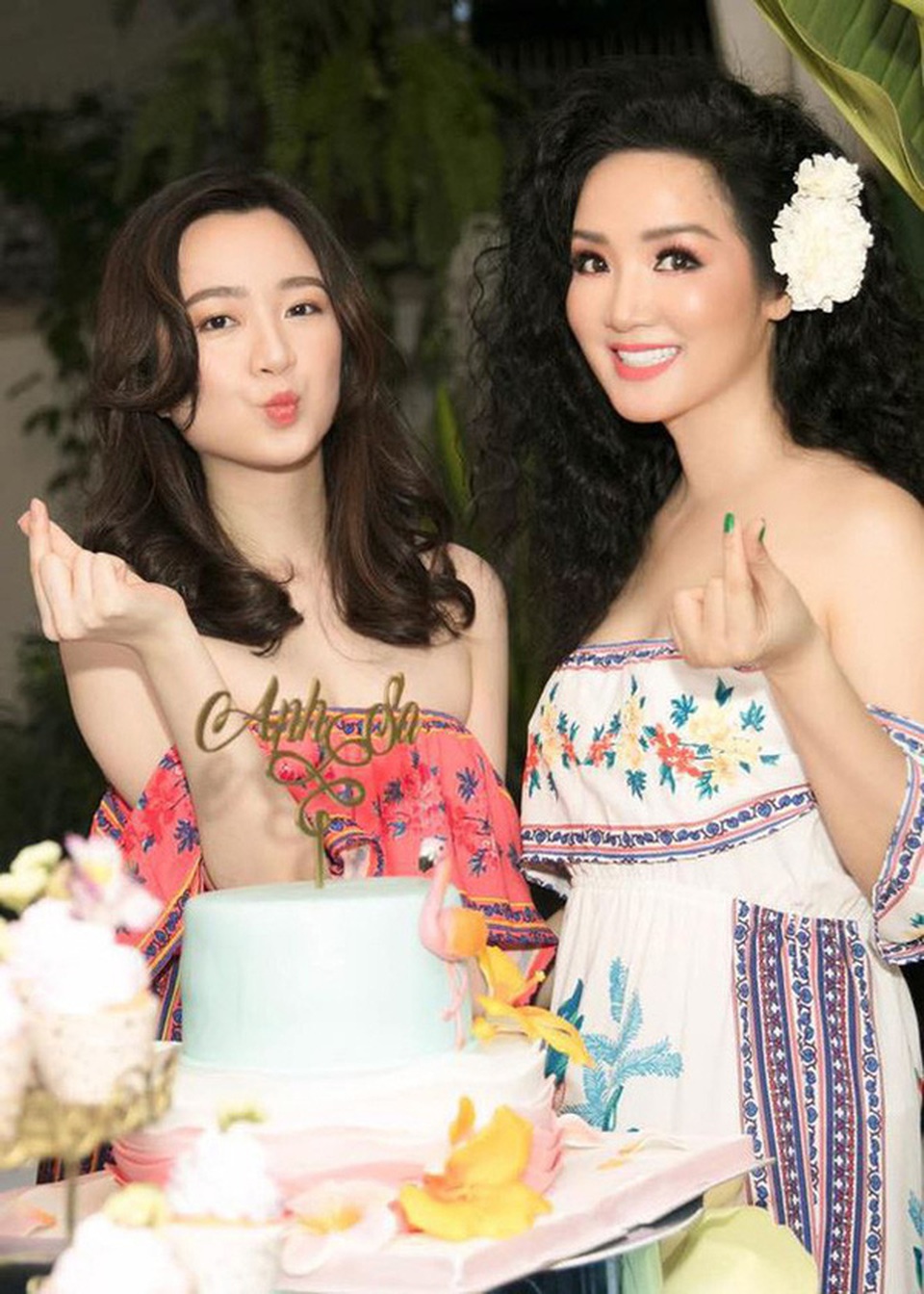 Giáng My - Diễm Hương: Hai hoa hậu muốn nhường ngôi mà mãi không được - 5 Giáng My - Diễm Hương: Hai hoa hậu muốn nhường ngôi mà mãi không được - 5