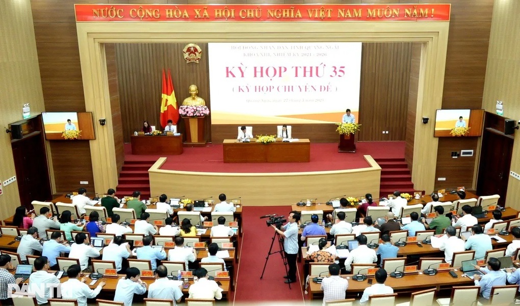 Quảng Ngãi có công văn hỏa tốc gửi Kon Tum chuẩn bị cho kỳ họp tỉnh mới - 1 Quảng Ngãi có công văn hỏa tốc gửi Kon Tum chuẩn bị cho kỳ họp tỉnh mới - 1