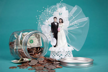 "Thách cưới" hay là tiền "mua" con dâu?