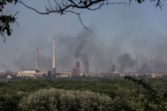Nga kêu gọi binh sĩ Ukraine hạ vũ khí đầu hàng ở "chảo lửa" Donbass