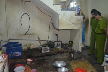 Bị điện giật chết khi đang xay thịt