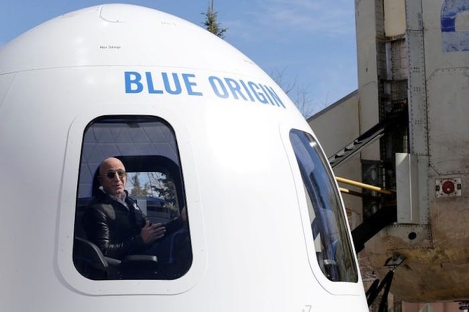 CEO Amazon Jeff Bezos: Từ tuổi thơ sóng gió tới ông chủ sở hữu 171 tỷ đô la - 5 CEO Amazon Jeff Bezos: Từ tuổi thơ sóng gió tới ông chủ sở hữu 171 tỷ đô la - 5
