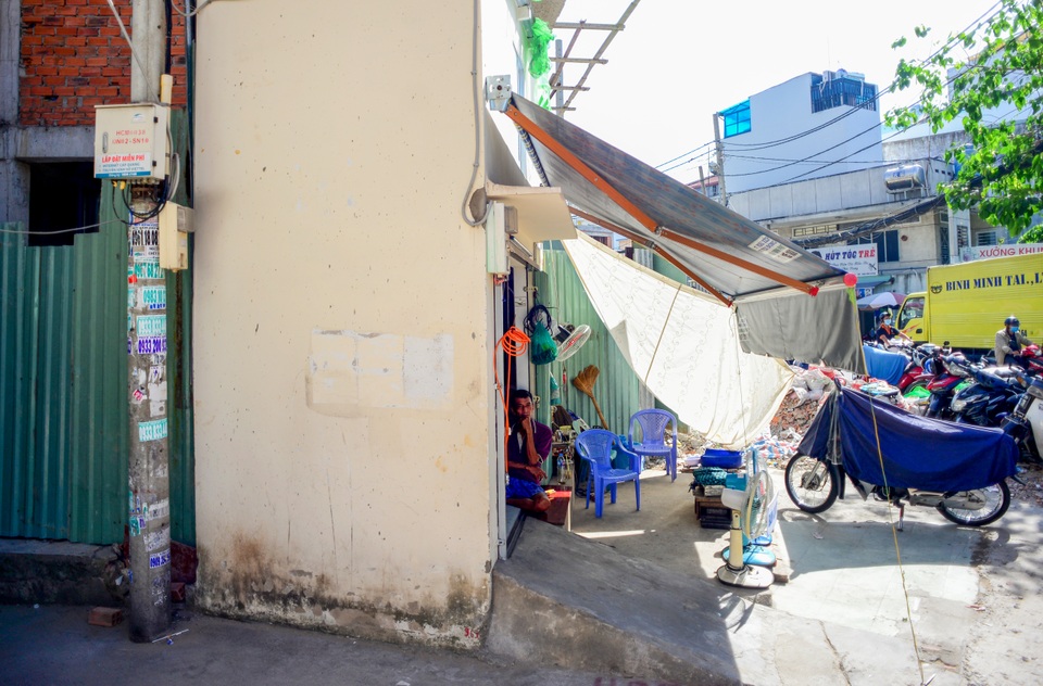 Nhà siêu nhỏ.jpg