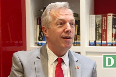 Đại sứ Mỹ: "Bánh xèo của miền Nam siêu ngon"