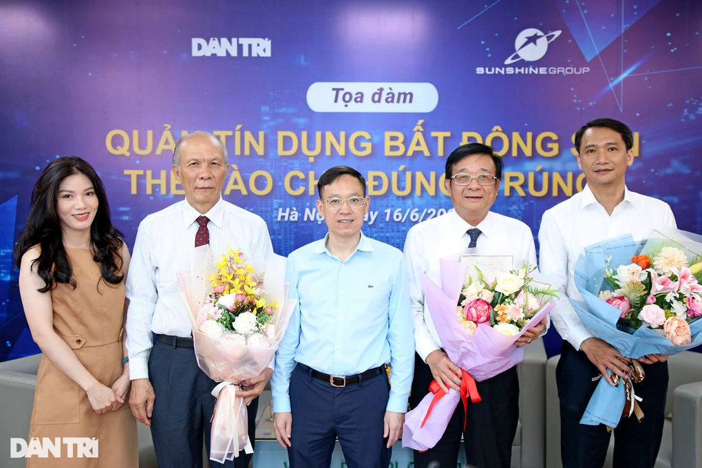 Vay mua 1 căn hộ thì khuyến khích, chứ vay để mua 4-5 căn thì có vấn đề - 1 Vay mua 1 căn hộ thì khuyến khích, chứ vay để mua 4-5 căn thì có vấn đề - 1