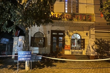 Kéo dài thời gian cách ly với 11 người Ấn Độ và Trung Quốc ở Yên Bái