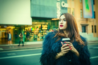 Ca sĩ chuyển giới Hương Giang xinh đẹp ở Úc