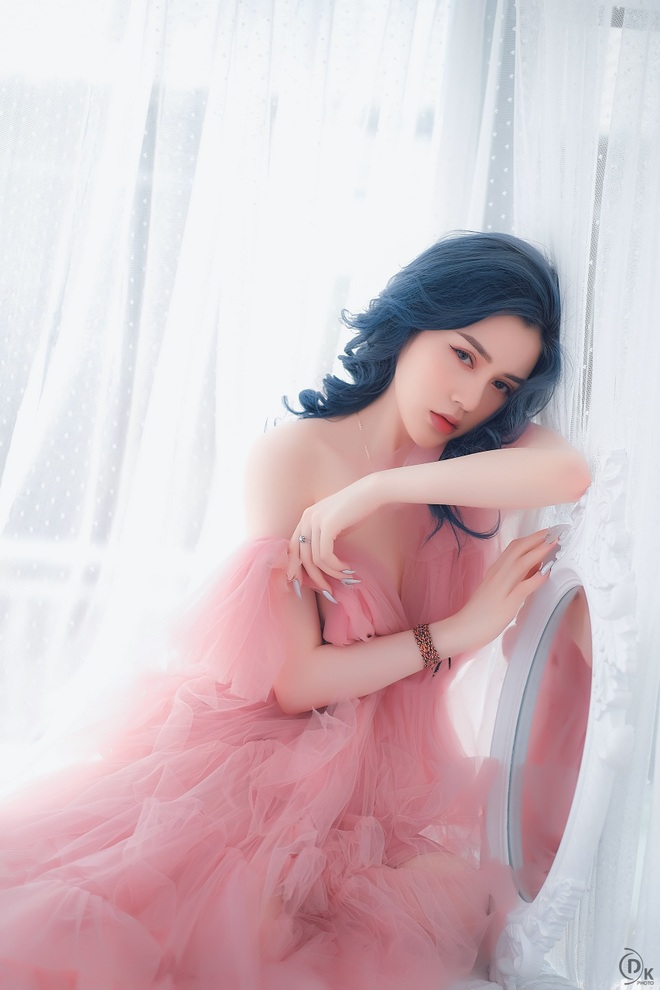 Hot girl 9x gợi cảm: Đẹp nhân tạo hơn xấu tự nhiên - 11 Hot girl 9x gợi cảm: Đẹp nhân tạo hơn xấu tự nhiên - 11
