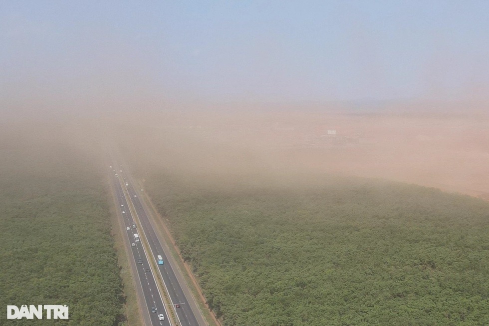 Vụ phát tán bụi từ sân bay Long Thành: Không được biện bạch - 2