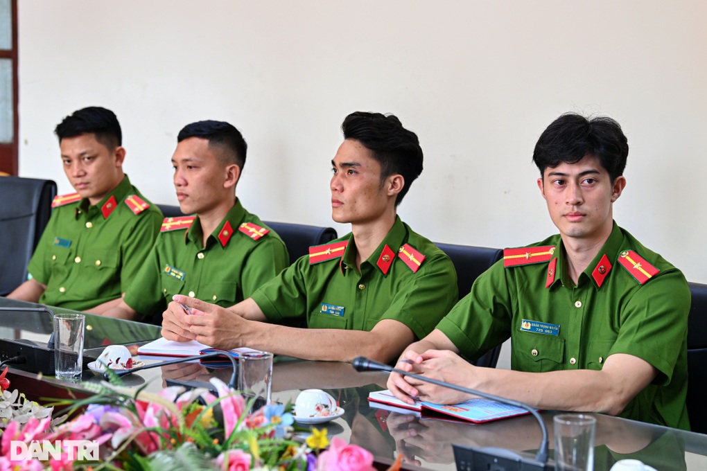 Môi trường rèn luyện tại Bộ Tư lệnh CSCĐ giúp tôi trưởng thành - 9 Môi trường rèn luyện tại Bộ Tư lệnh CSCĐ giúp tôi trưởng thành - 9