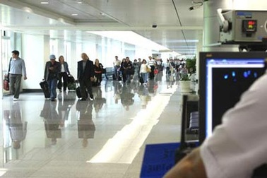 Hà Nội tăng cường trang thiết bị chống dịch cúm A/H1N1