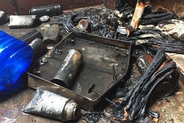 Cháy hàng chục bình gas, một người bị bỏng nặng