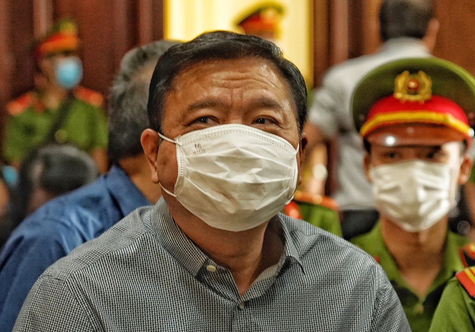 Tuyên án ông Đinh La Thăng 10 năm tù, Đinh Ngọc Hệ tù chung thân - 4 Tuyên án ông Đinh La Thăng 10 năm tù, Đinh Ngọc Hệ tù chung thân - 4
