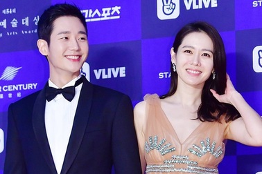 "Chị đẹp" Son Ye Jin quyến rũ bên "phi công trẻ" Jung Hae In