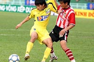 Vòng 3 V-League: Đá cho xong?