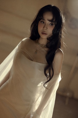 Ca nương Kiều Anh: 12 năm hạnh phúc bên ông xã, nhan sắc thăng hạng - 4