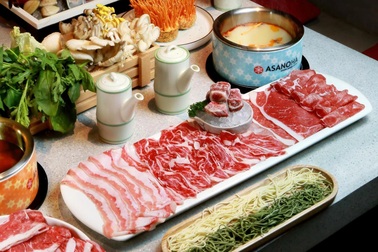 Thưởng lẩu một người - xu hướng được nhiều người lựa chọn trong thời kỳ bình thường mới