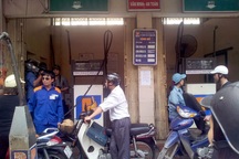 Bộ Tài chính nói gì về cú nhảy giá xăng dầu?