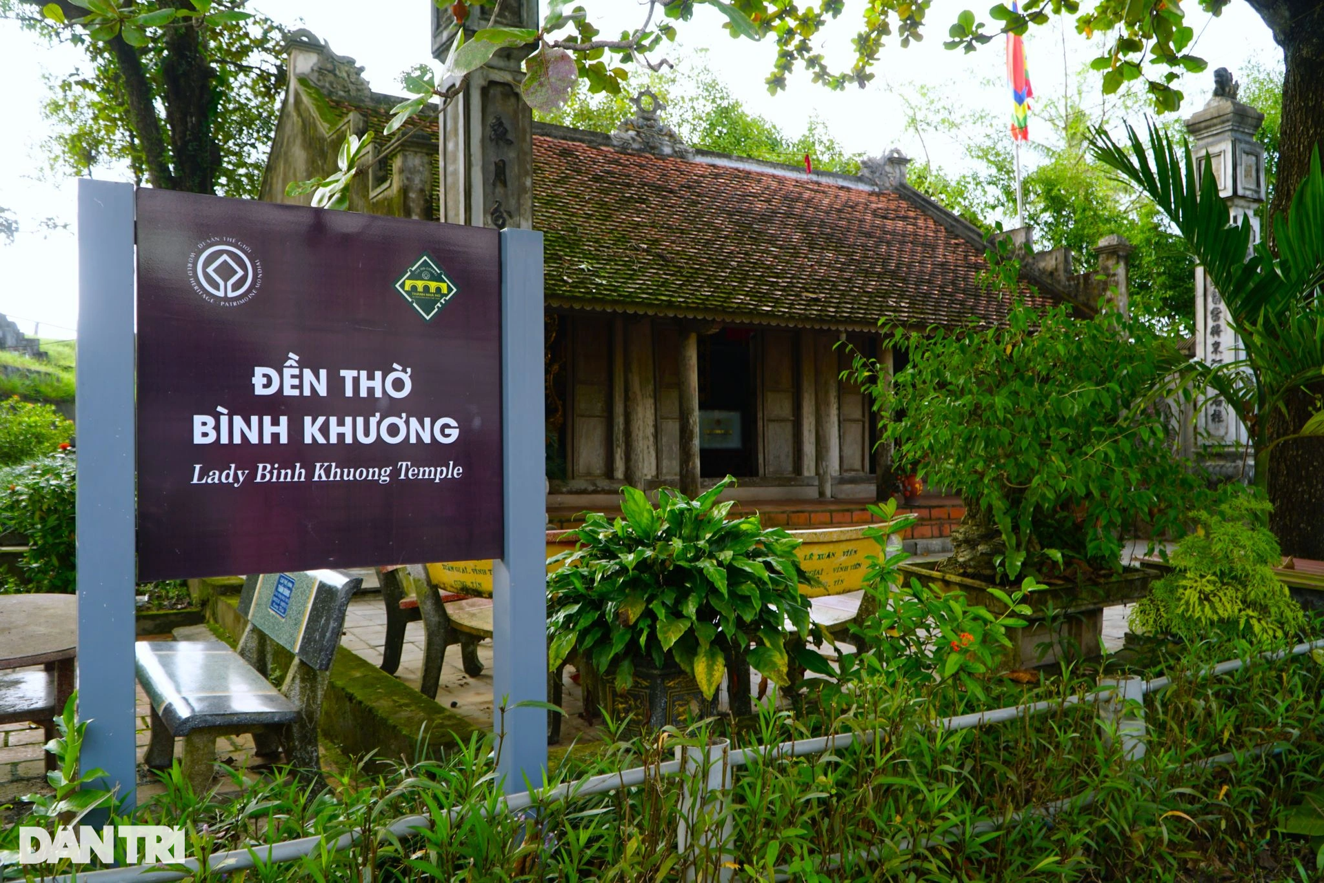 Phiến đá in hình đầu người phụ nữ kêu oan cho chồng - 2