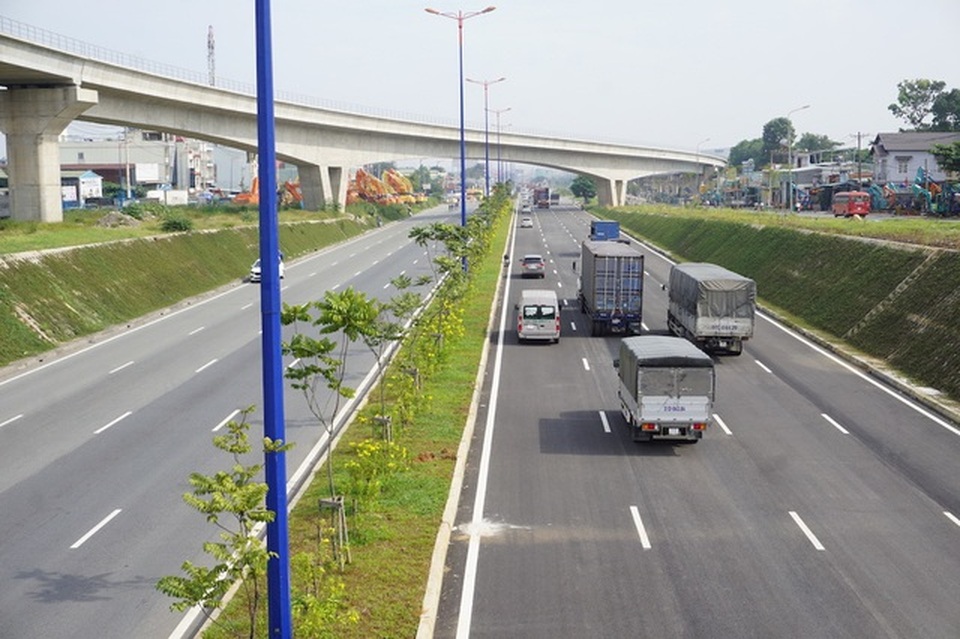 Dự án giao thông TPHCM: Vừa thiếu vốn vừa vướng mặt bằng - 1 Dự án giao thông TPHCM: Vừa thiếu vốn vừa vướng mặt bằng - 1