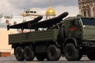 Nga và Ukraine “ăn miếng trả miếng”, cuộc đấu UAV nóng rực