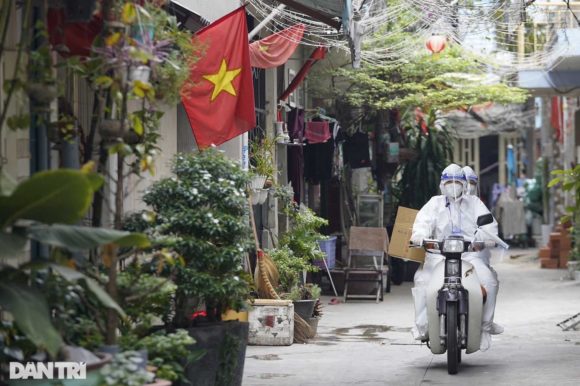 TPHCM: Biến ngõ hẻm, nhà dân thành khoa phòng, giường bệnh điều trị F0 - 1 TPHCM: Biến ngõ hẻm, nhà dân thành khoa phòng, giường bệnh điều trị F0 - 1