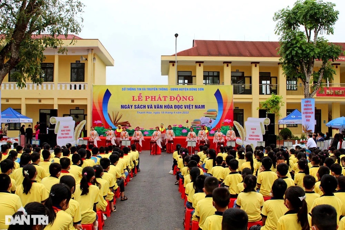 Sách vẫn là nguồn cung cấp tri thức, món ăn tinh thần quý giá nhất - 1 Sách vẫn là nguồn cung cấp tri thức, món ăn tinh thần quý giá nhất - 1