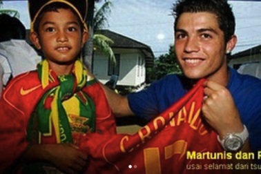 Nạn nhân sóng thần mời C.Ronaldo đến dự đám cưới