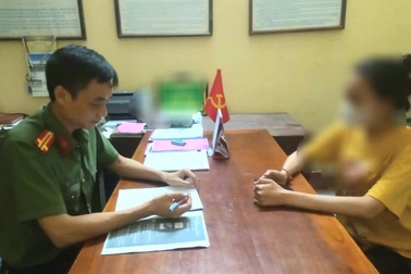 Triệu tập nhóm người đăng tin sai về vỡ đê Yên Lập, sập cầu Phong Châu