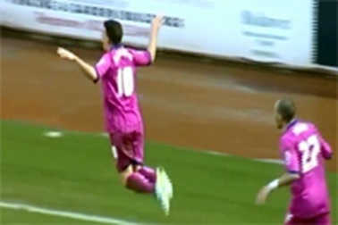 Ăn mừng bàn thắng phong cách "Flappy bird"