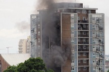 Cháy tòa nhà chung cư 16 tầng ở London