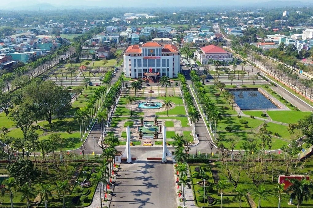 Cử tri Quảng Nam đề xuất tên gọi đơn vị hành chính theo yếu tố lịch sử - 1 Cử tri Quảng Nam đề xuất tên gọi đơn vị hành chính theo yếu tố lịch sử - 1