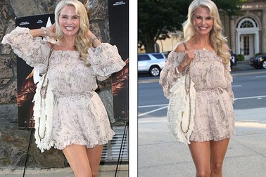 Choáng với vẻ trẻ trung của siêu mẫu U70