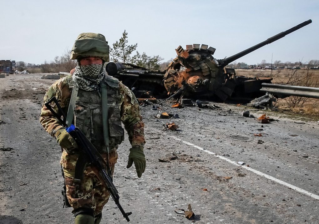 Chiến sự Ukraine: Quân Nga tràn qua đường sắt, dồn dập công phá Avdiivka - 1 Chiến sự Ukraine: Quân Nga tràn qua đường sắt, dồn dập công phá Avdiivka - 1