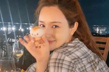 Mỹ nhân "dao kéo" xứ Hàn Lee Da Hae khác lạ sau nhiều năm "ở ẩn"