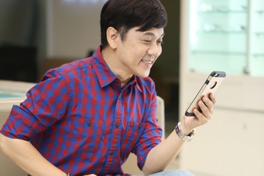 NSƯT Thành Lộc chia sẻ "cuộc chiến" với 3 bệnh ở mắt