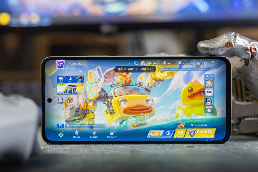 realme تروج لبطاريات بسعة تفوق 6000 مللي أمبير لجميع الفئات في Mobile World - 3 realme phổ cập pin trên 6.000mAh cho mọi phân khúc tại Thế Giới Di Động - 3