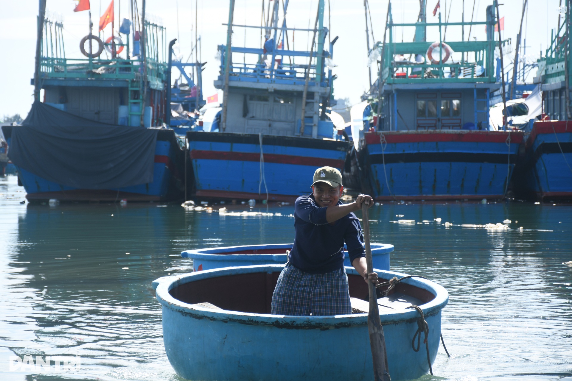 Ẩn họa khôn lường từ nghĩa địa tàu cá lớn nhất miền Trung - 7 Ẩn họa khôn lường từ nghĩa địa tàu cá lớn nhất miền Trung - 7