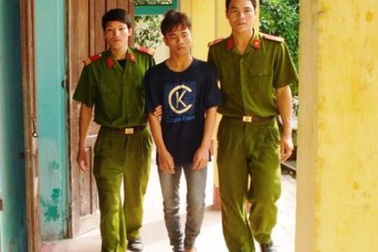 Vi phạm giao thông còn đe dọa cảnh sát