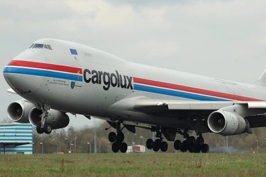 Sống sót sau 11 giờ bám càng máy bay từ Nam Phi đi Hà Lan