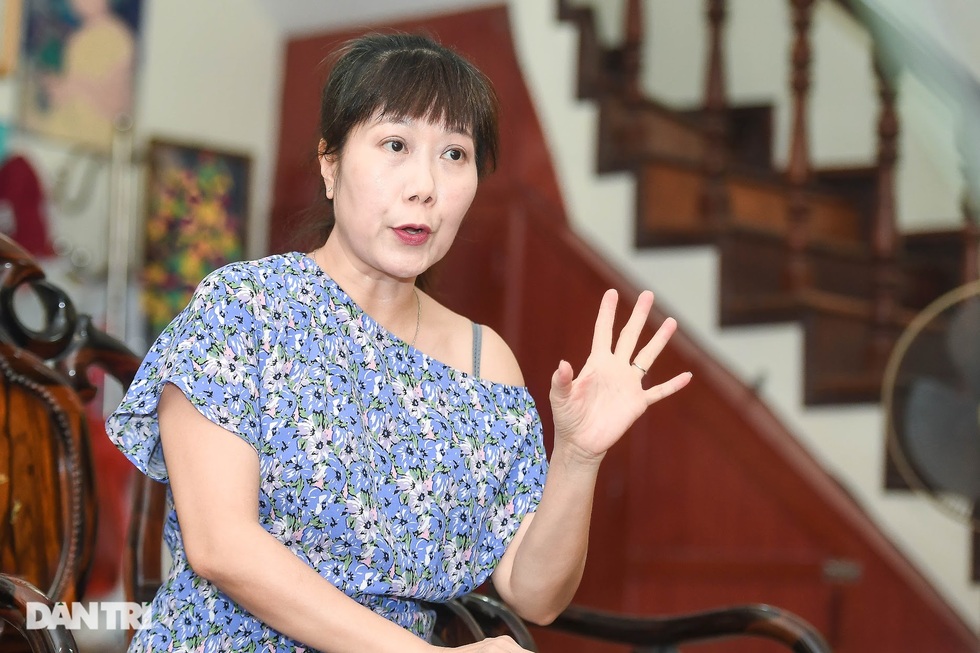 Nghệ sĩ Hương Tươi kể về thói quen mua vàng, chuyện bị đồng nghiệp vay tiền - 3 Nghệ sĩ Hương Tươi kể về thói quen mua vàng, chuyện bị đồng nghiệp vay tiền - 3